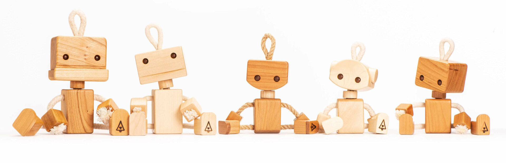 Wooden robots family