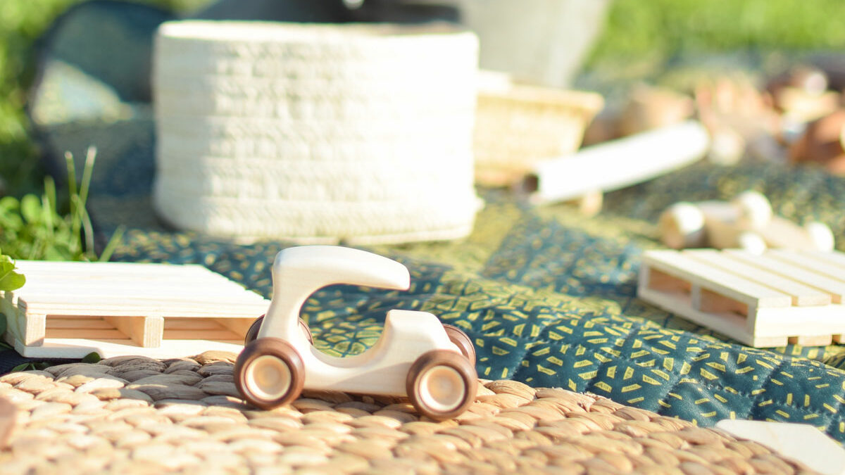 flinstone wooden car toy outdoor edited